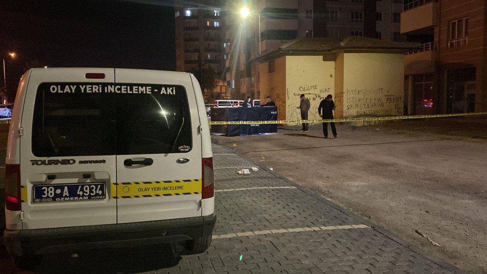 Edanur'a sokak ortasında eski sevgilisi tarafından öldürüldü