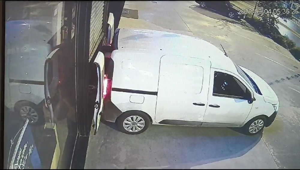 Mağazalardan hırsızlık: İki gencin çok sayıda suç kaydı olduğu ortaya çıktı