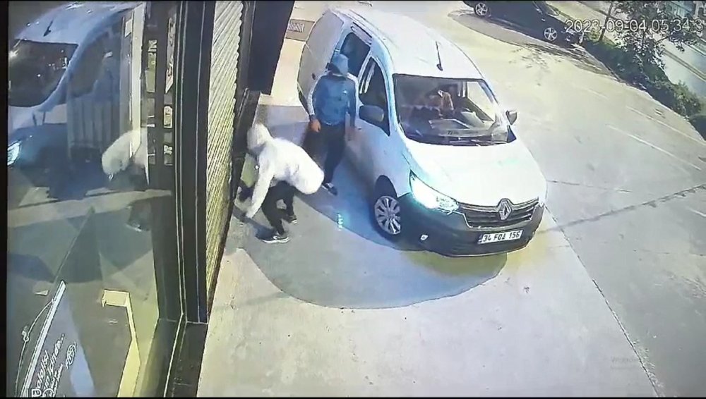 Mağazalardan hırsızlık: İki gencin çok sayıda suç kaydı olduğu ortaya çıktı