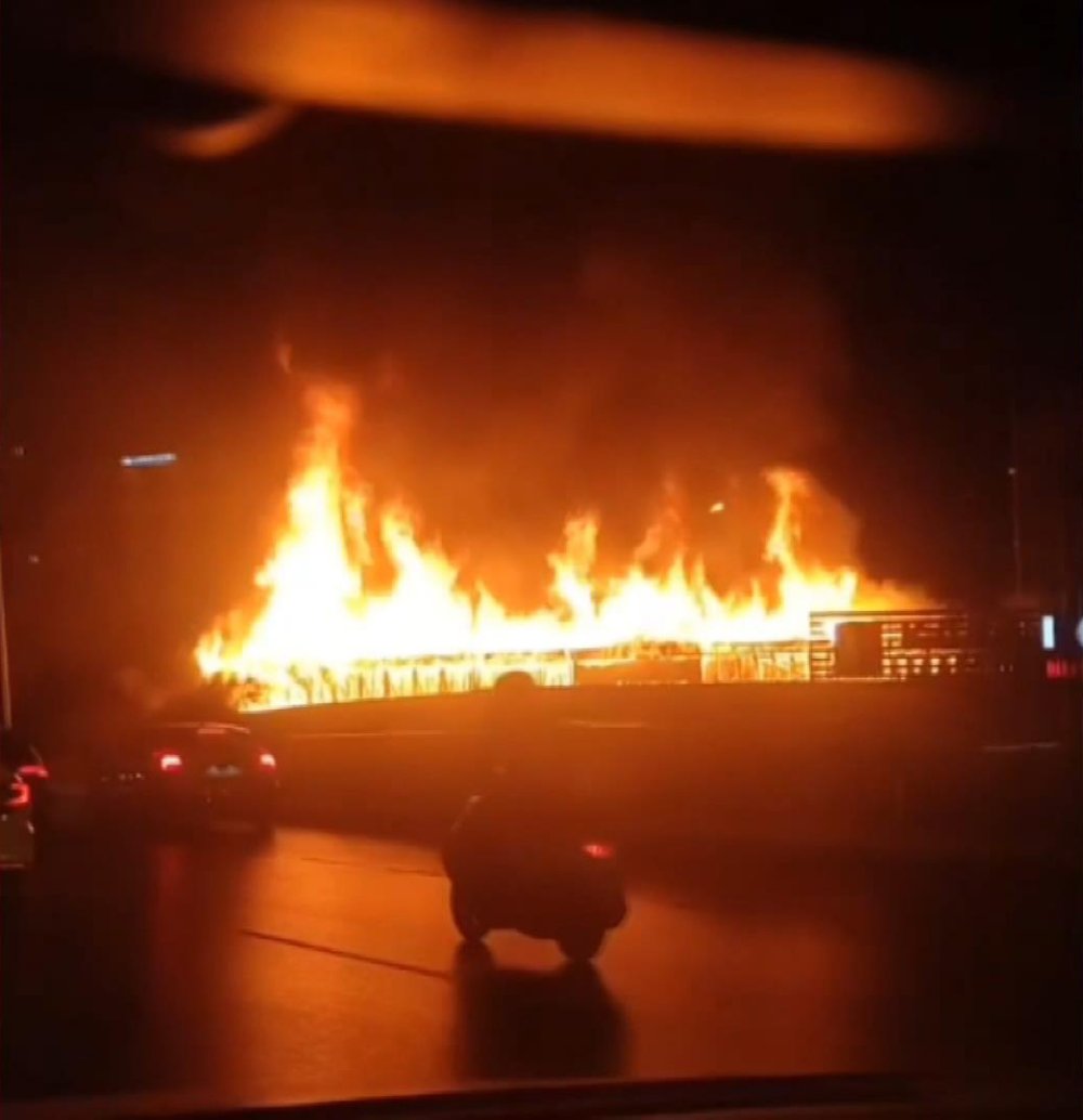 Evlendirme dairesinde yangın paniği!