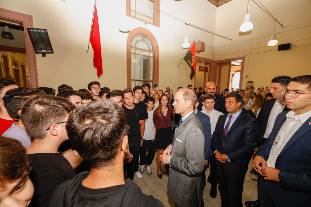 Edinburgh Dükü Prens Edward'dan Kabataş Erkek Lisesi'ne ziyaret