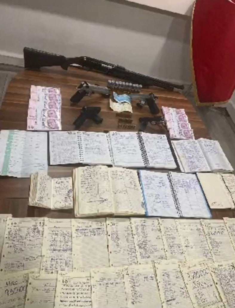 İstanbul’da tefecilere operasyon: 14 gözaltı