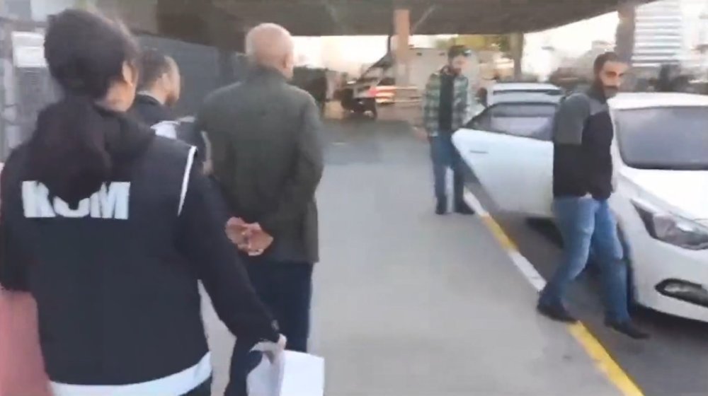 İstanbul’da tefecilere operasyon: 14 gözaltı