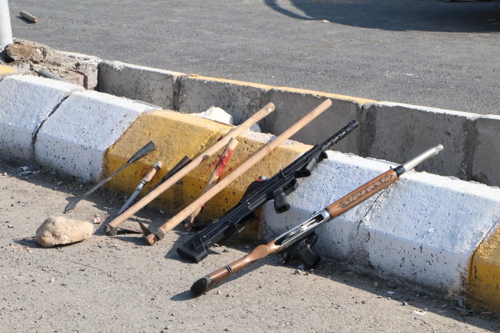 İki aile arasındaki kavga kanlı bitti: Ölü ve yaralılar var