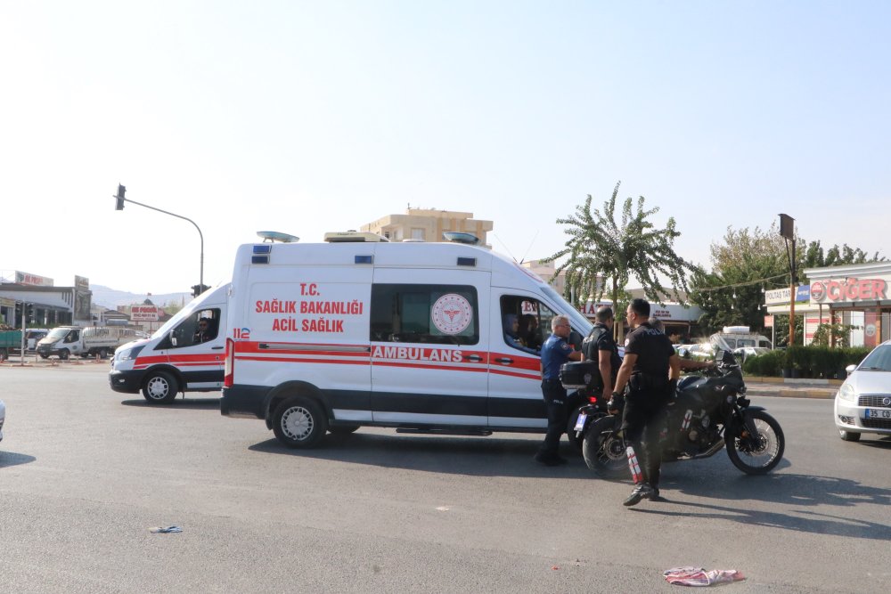 İki aile arasındaki kavga kanlı bitti: Ölü ve yaralılar var