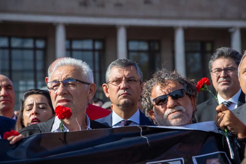 Gar saldırısının 8'inci yılı: 'Görülmez eller terörü, korkuyu, cinayetleri yaşattı'