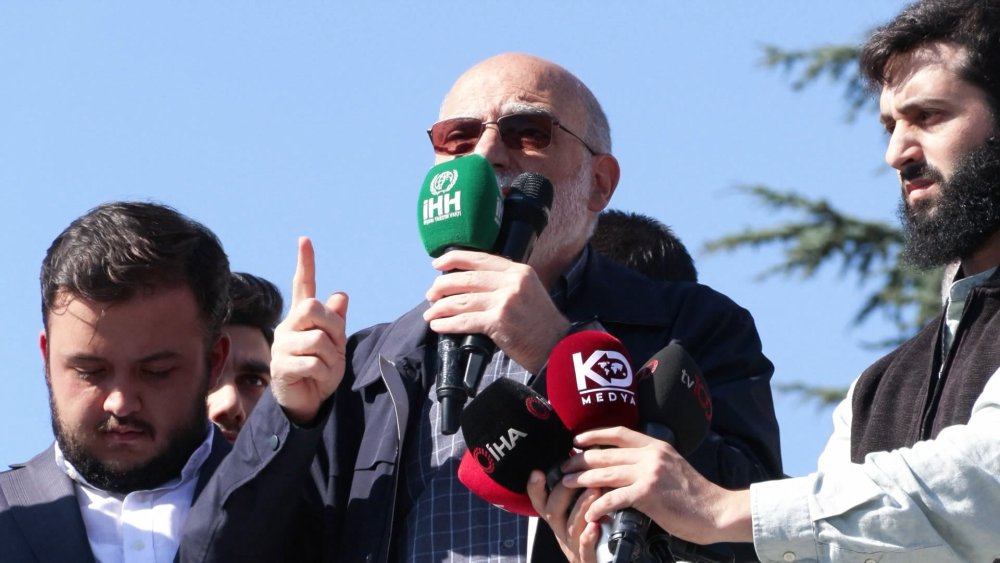 Filistin'de hayatını kaybedenler için gıyabi cenaze namazı