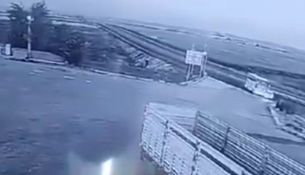 Yolcu otobüsü, araca çarpıp, devrildi: 2 ölü, 25 yaralı