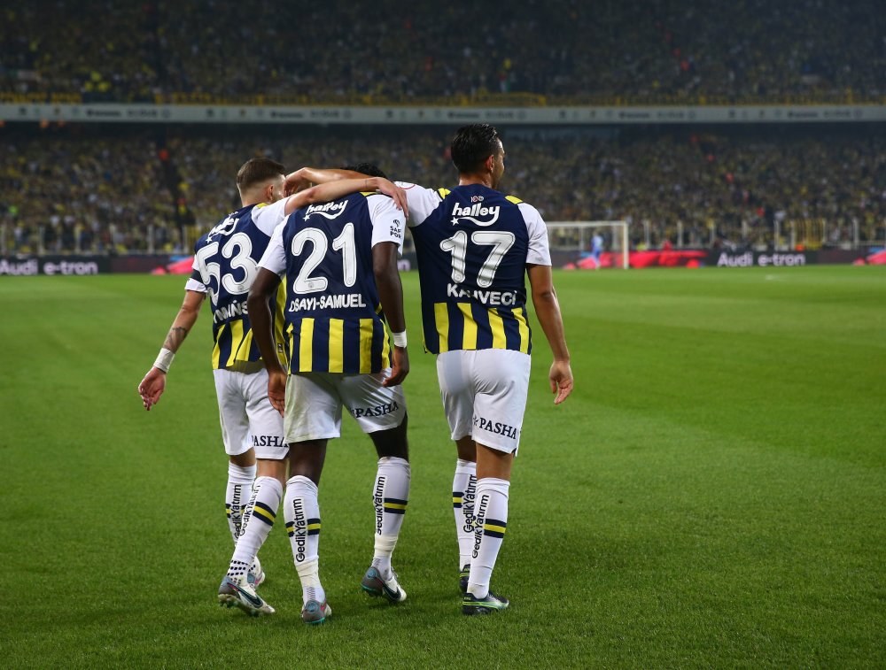 Fenerbahçe yoluna kayıpsız devam ediyor