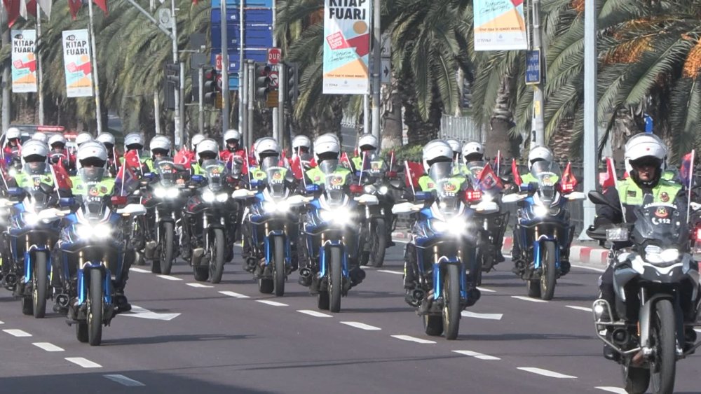 Vatan Caddesi'nde 29 Ekim provası