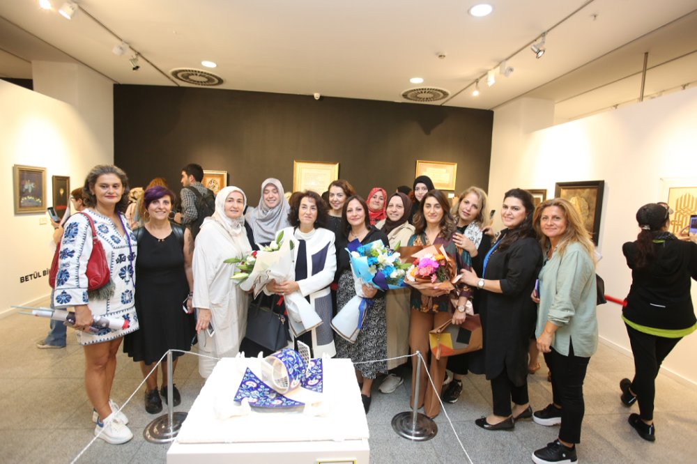 Küçükçekmece’de ‘Sanata Yön Verenler’ sergisi