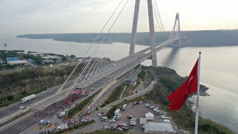 Cumhuriyet kadınları "100. yıl" için koştu