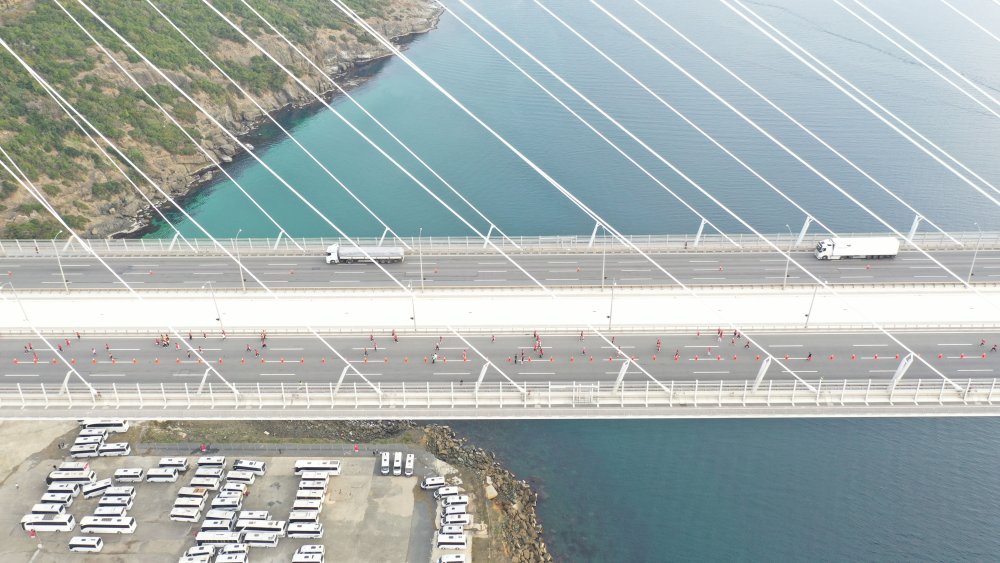 Cumhuriyet kadınları "100. yıl" için koştu