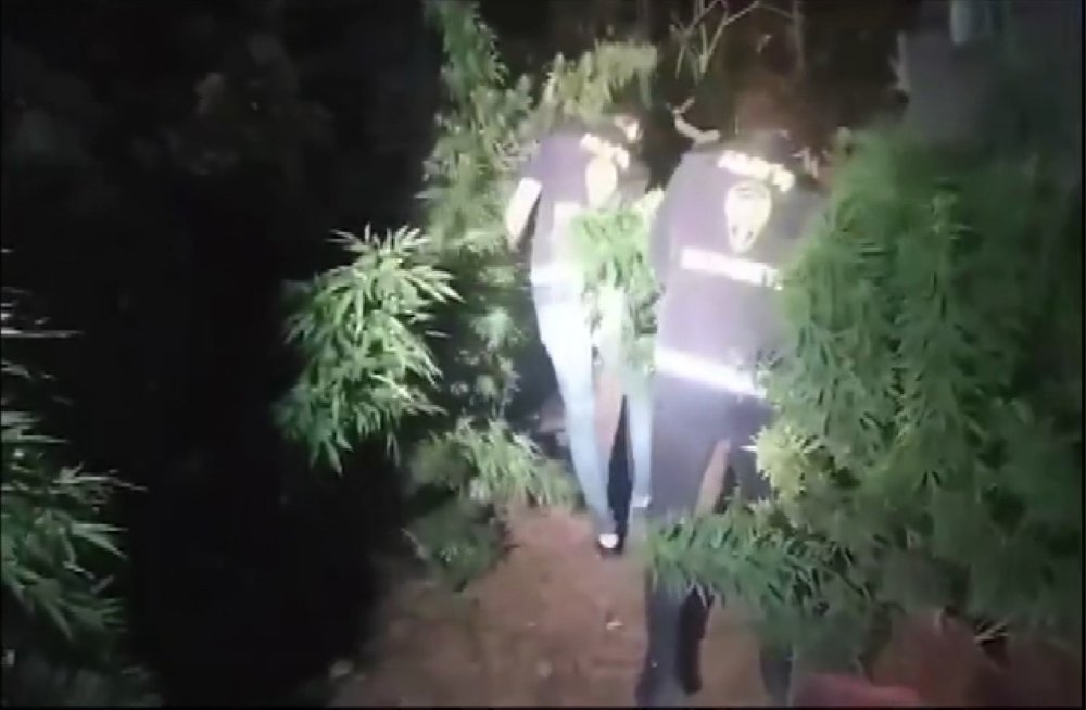 İstanbul'da helikopter destekli uyuşturucu operasyonu