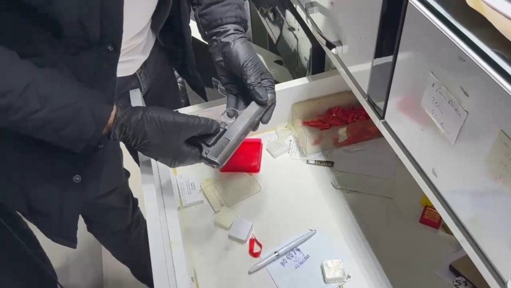 İstanbul'da tefecilik operasyonu: 11 gözaltı