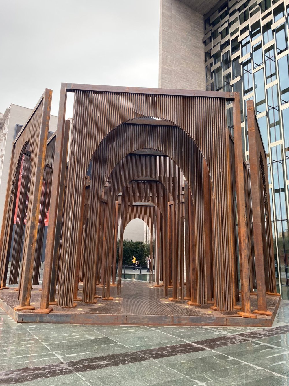 Melek Zeynep Bulut'un AKM'de sergilenen eserine yoğun ilgi