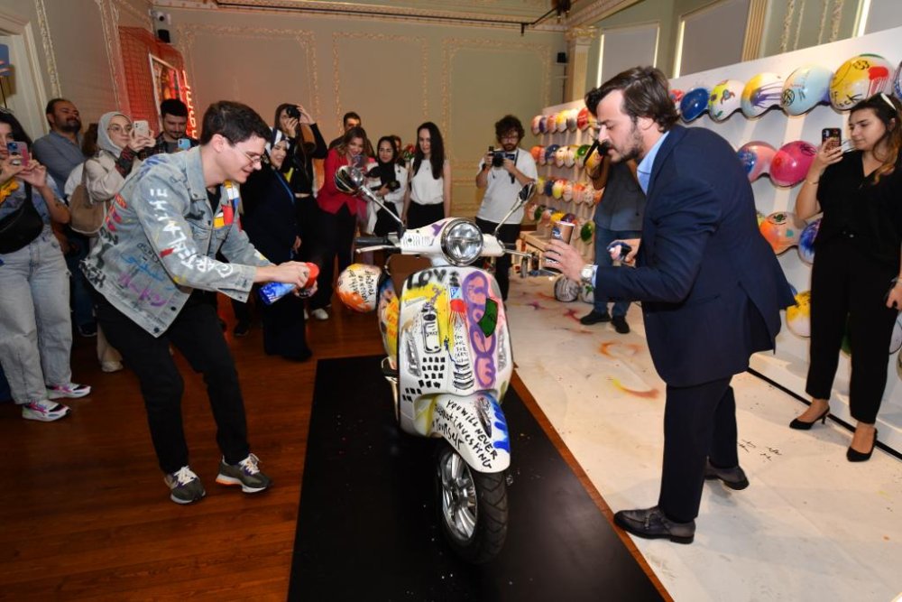 Jisbar, kişisel sergisiyle İstanbul'da: Gelir bağışlanacak