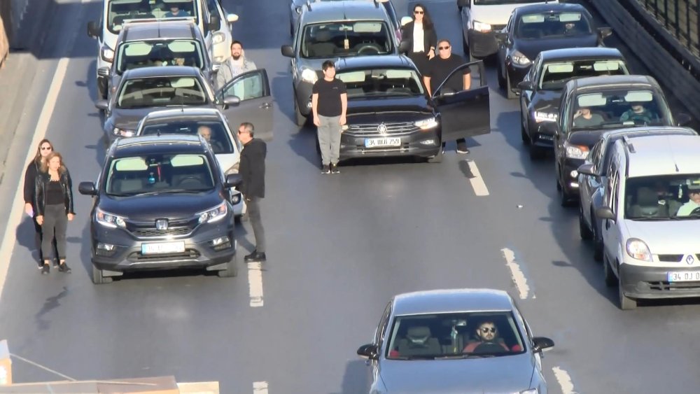 İstanbul D-100 Karayolu'nda 09.05