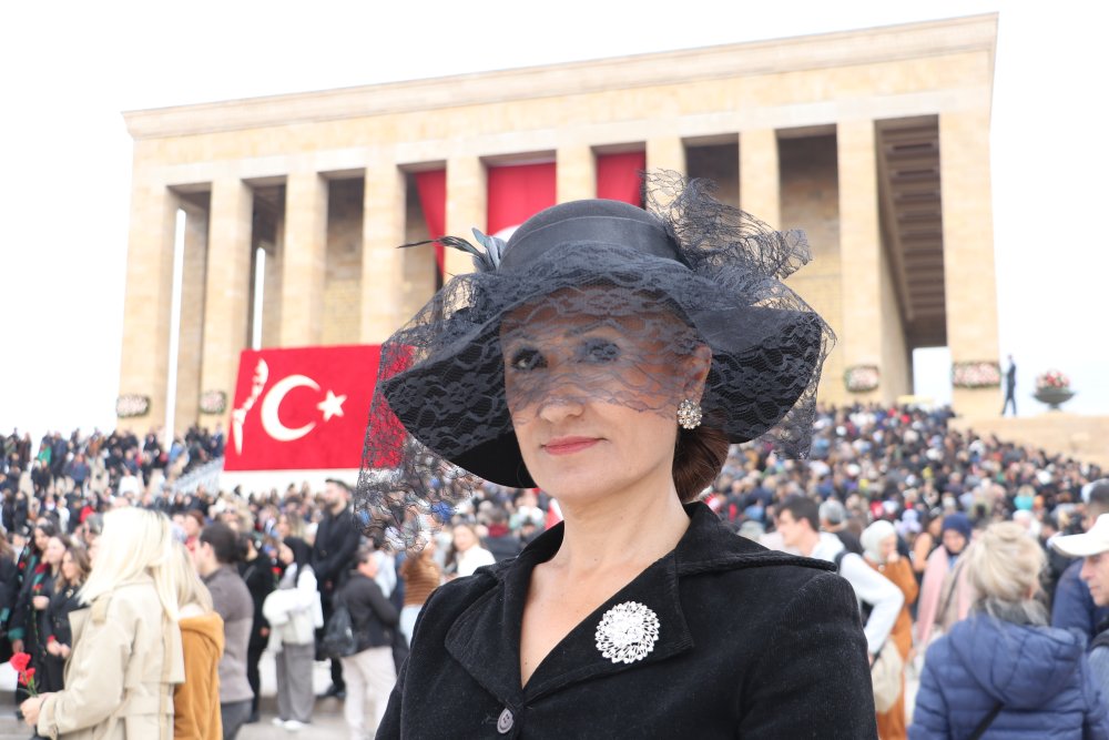 Vatandaşlar Ata'sına koştu...