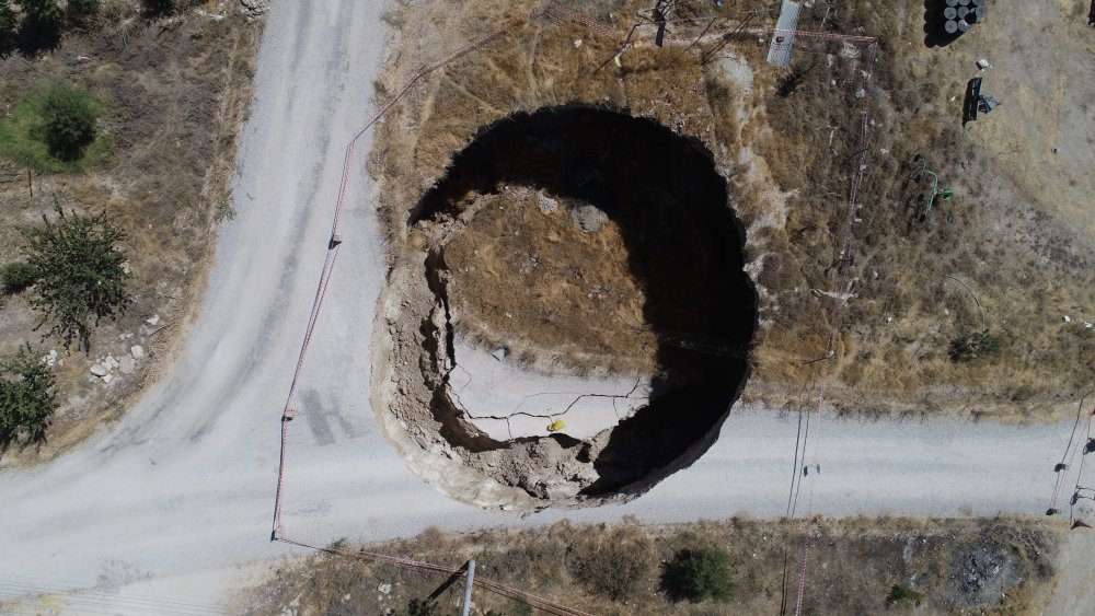 Obruk sayılarında endişe veren artış! Volkanik gaz çıkışı da görülmeye başlandı