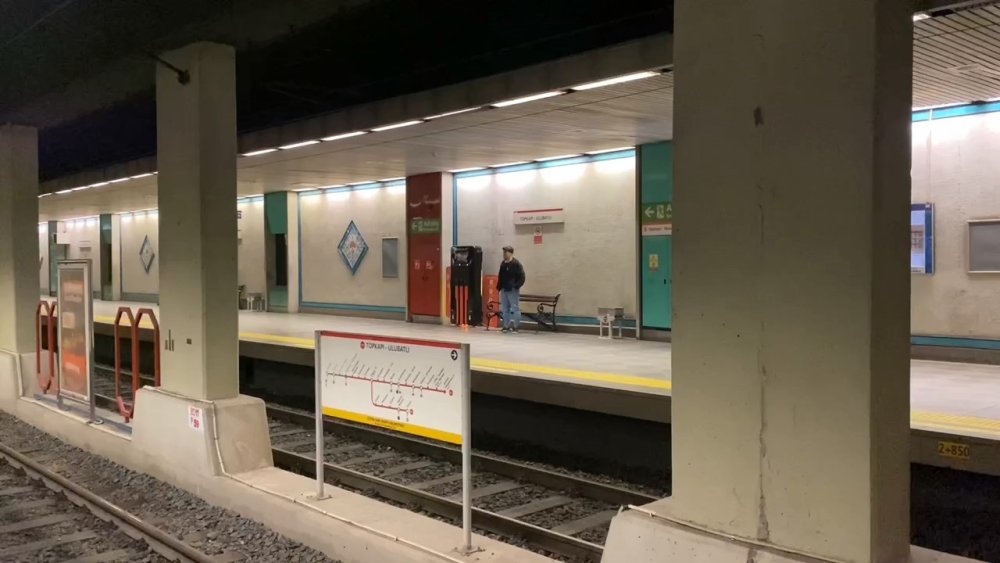 Metro ile havalimanına gitmek isteyenler dikkat!