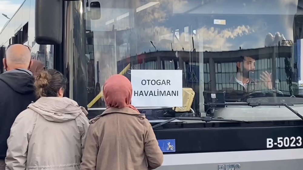 Metro ile havalimanına gitmek isteyenler dikkat!