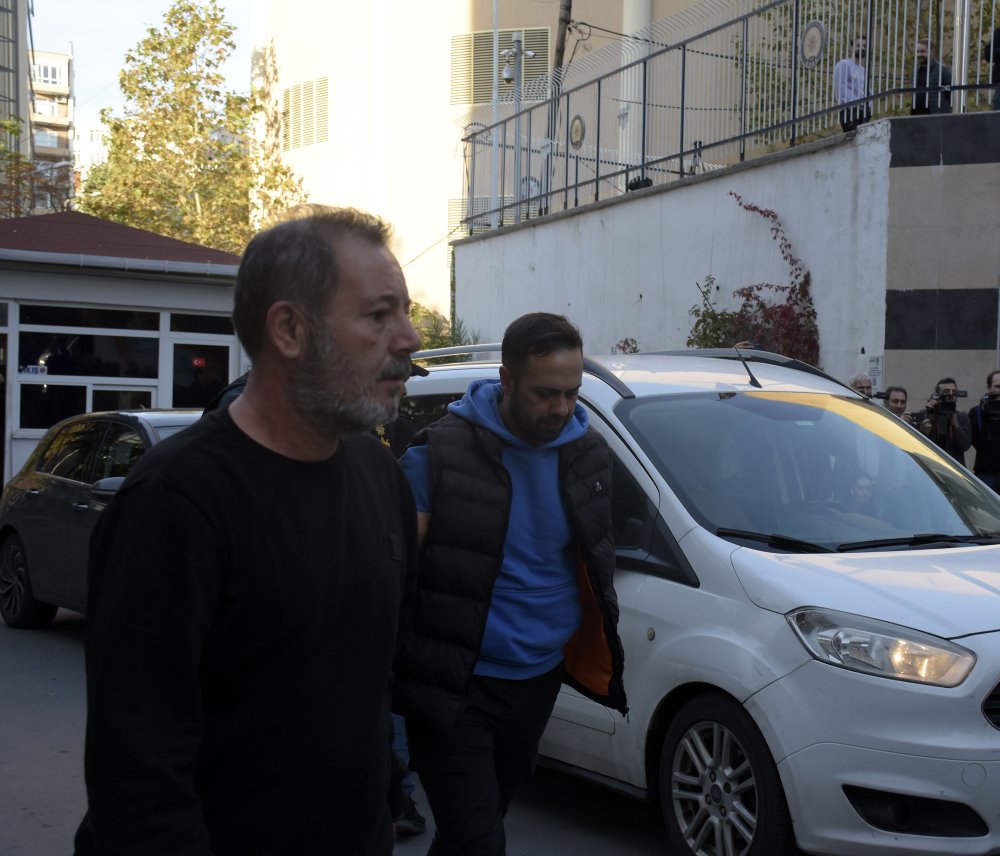 osyal medya fenomenleri Nihal ve Bahar Candan sağlık kontrolünden geçirildi