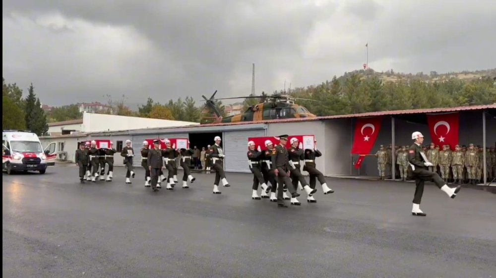 Pençe-Kilit şehitleri memleketlerine uğurlandı