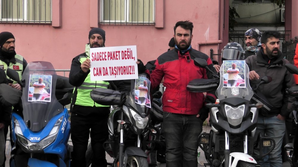 İstanbul Adalet Sarayı'nda motosikletli eylemi