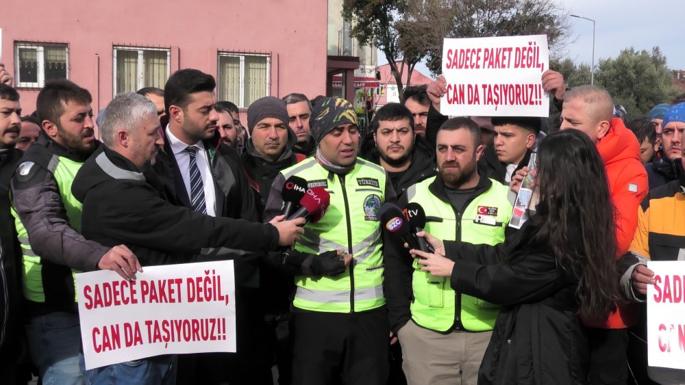 İstanbul Adalet Sarayı'nda motosikletli eylemi