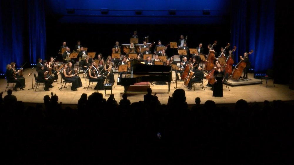 Mehveş Emeç'ten Dünya Kadın Hakları Günü'ne özel konser