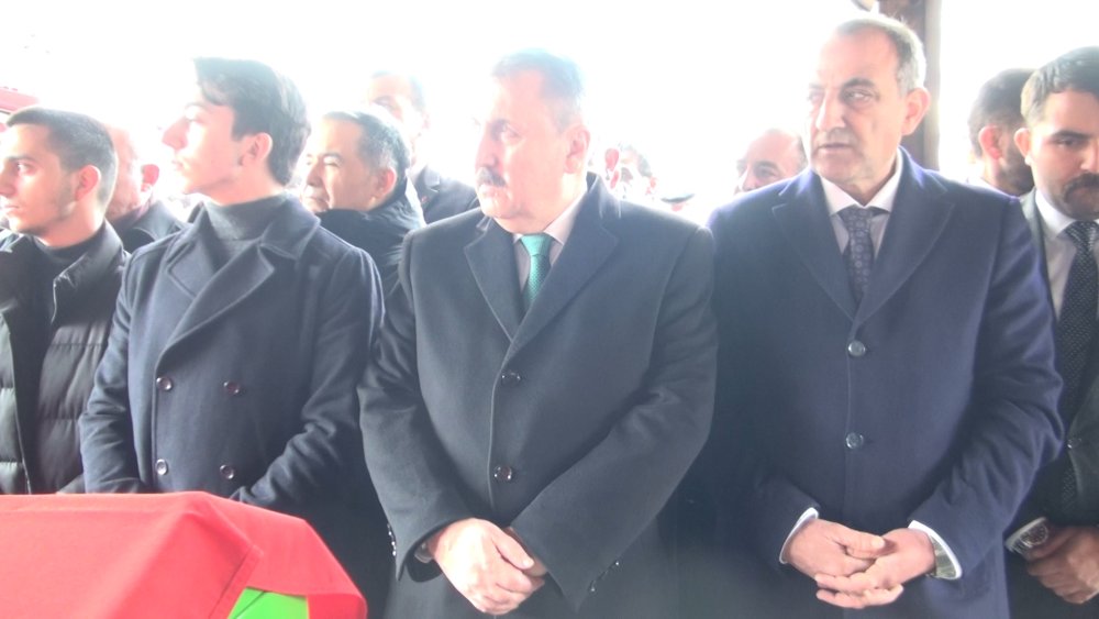 Mustafa Çalık son yolculuğuna uğurlandı