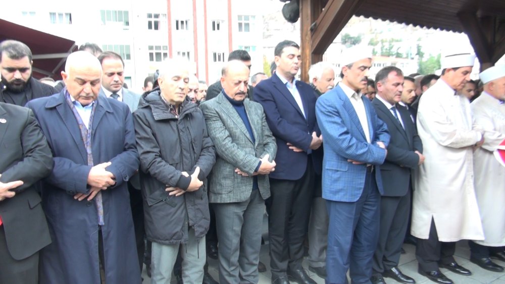 Mustafa Çalık son yolculuğuna uğurlandı