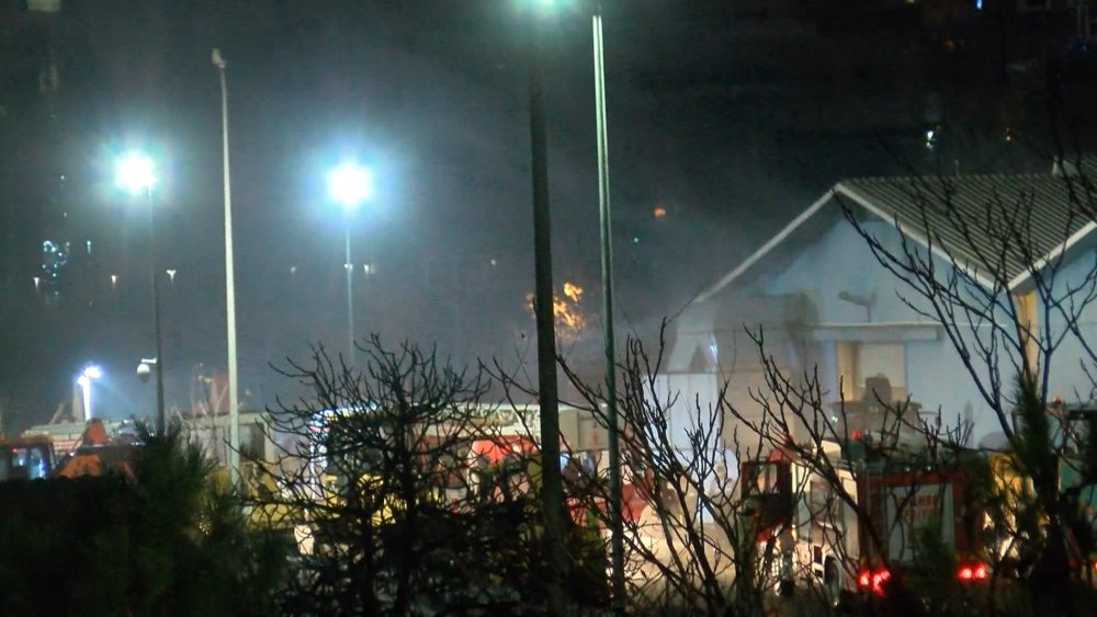 İBB' deposunda yangın