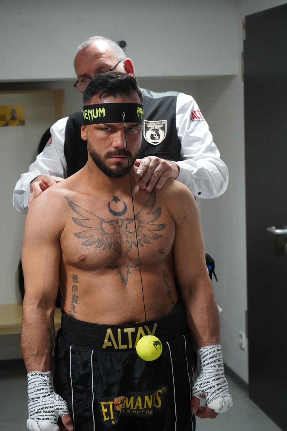 Türk boksörü nakavt eden boksöre soruşturması