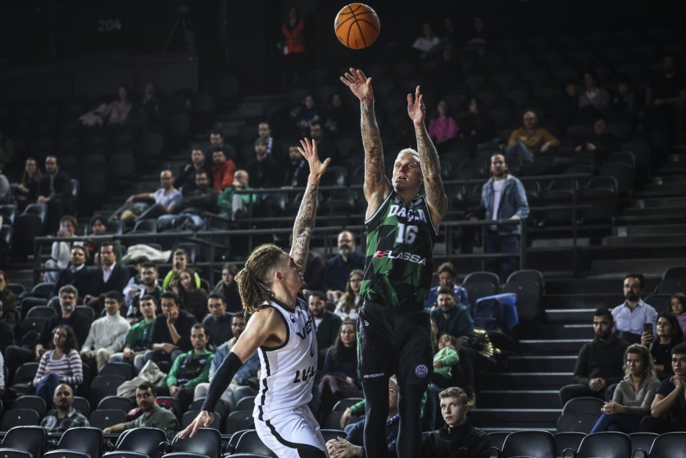 Darüşşafaka play-in biletini kaptı!