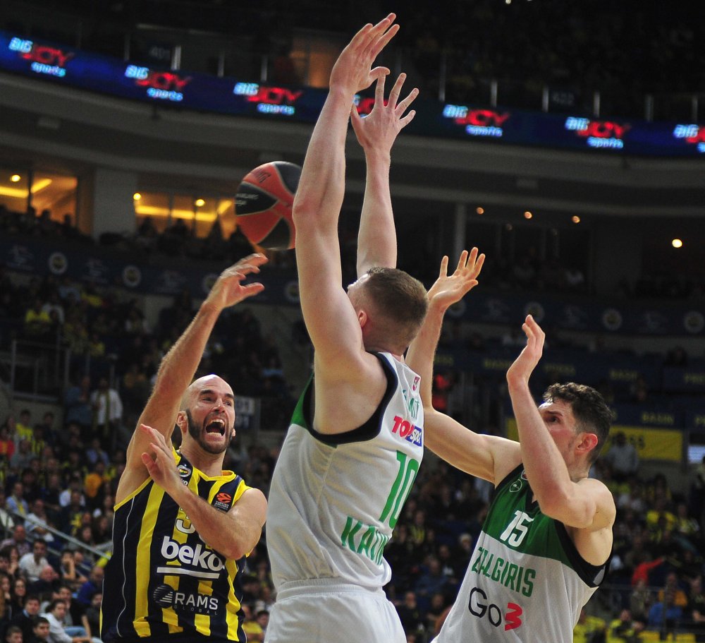 Fenerbahçe Beko evinde kaybetmiyor!