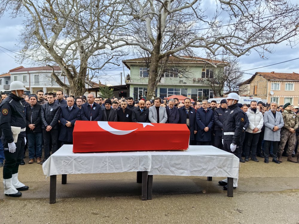 Cumhurbaşkanlığı polisi son yolculuğuna uğurlandı