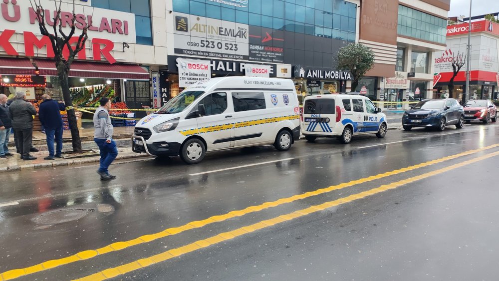 Telefonda dünürüyle tartıştı, dükkanını basıp 5 el ateş açtı