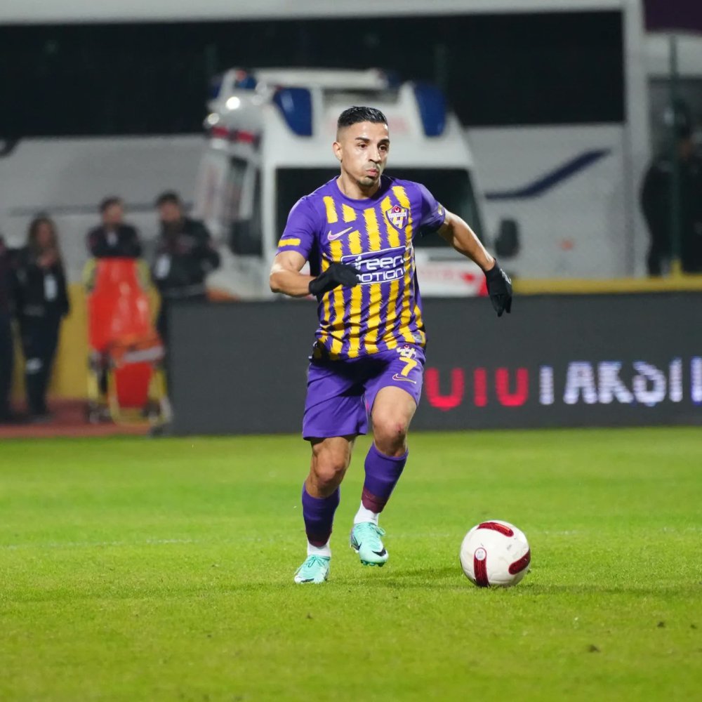 Eyüpspor dolu dizgin!