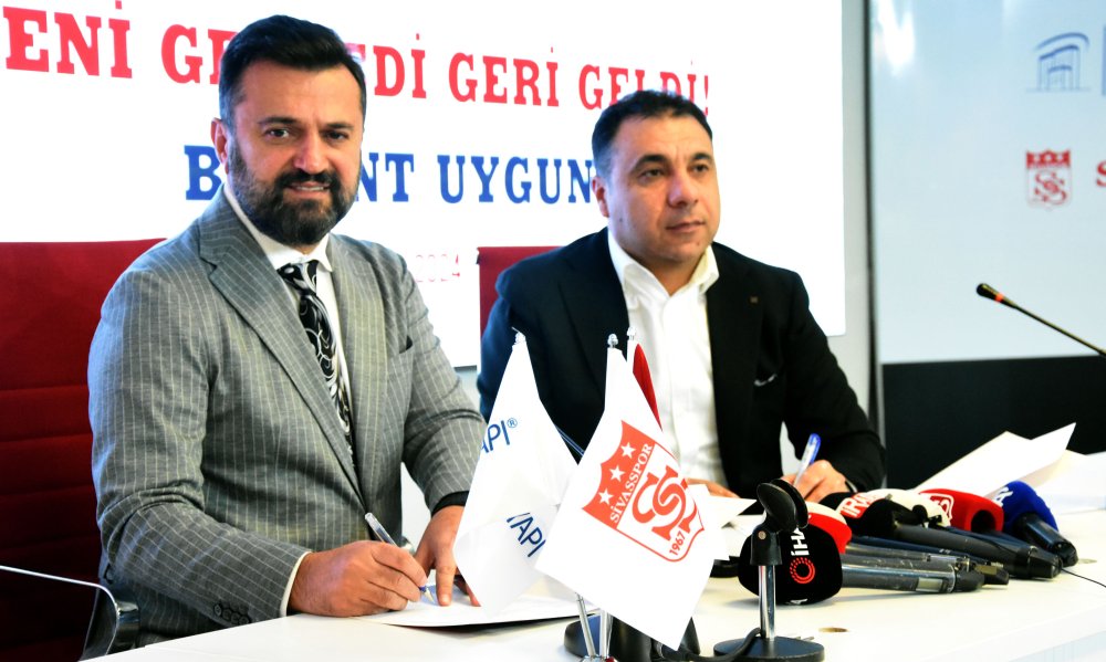 Sivasspor, Bülent Uygun ile sözleşme imzaladı