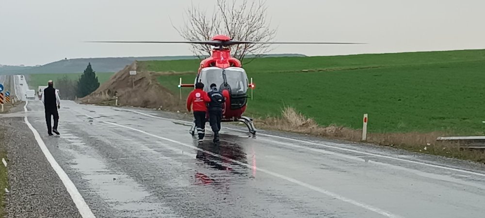 Cezaevi ring aracı şarampole devrildi: 23 yaralı