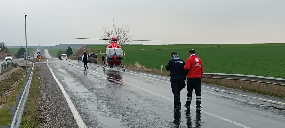 Cezaevi ring aracı şarampole devrildi: 23 yaralı