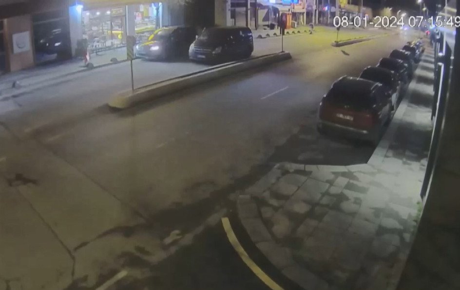 4 günde 4 araç hırsızlığı: 2 şüpheli gözaltına alındı