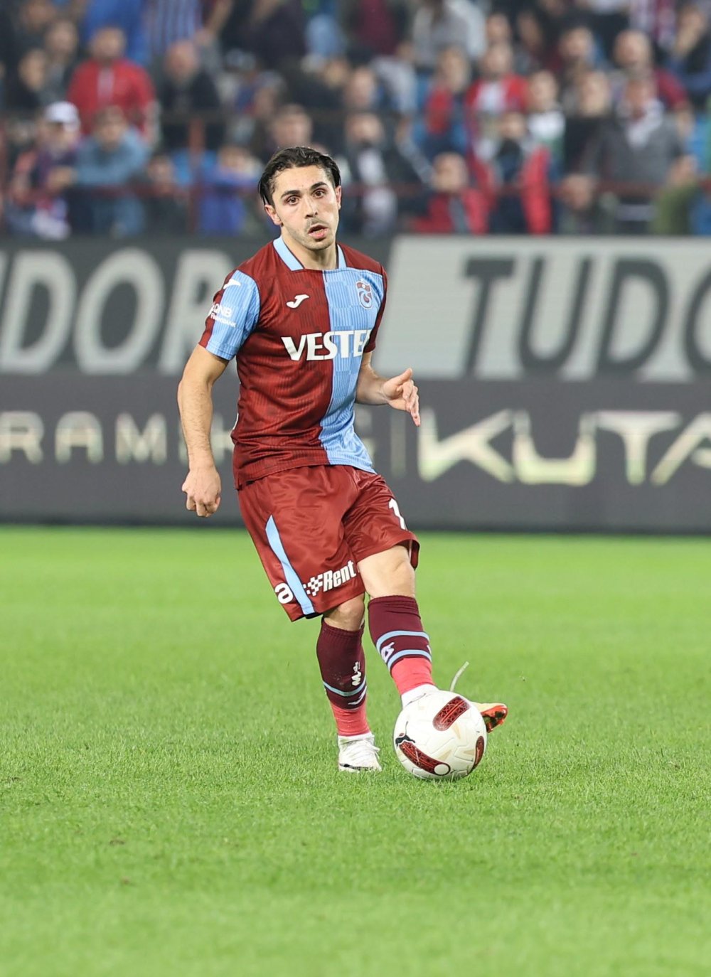 Abdülkadir Ömür, Ada'ya gitti