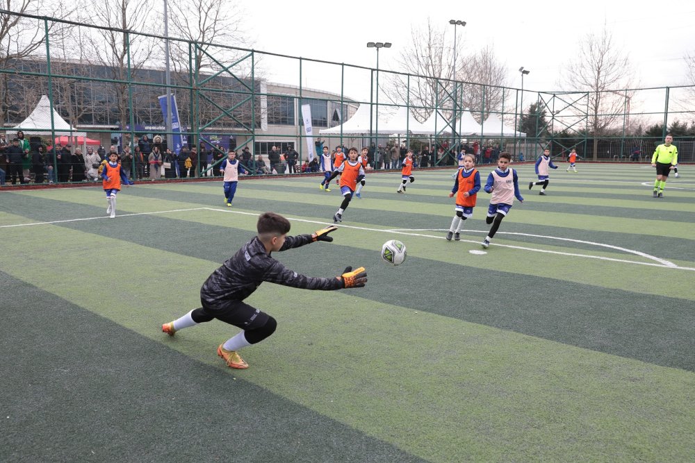 Spor Okulları Gelişim Ligi'nin şampiyonları belli oldu