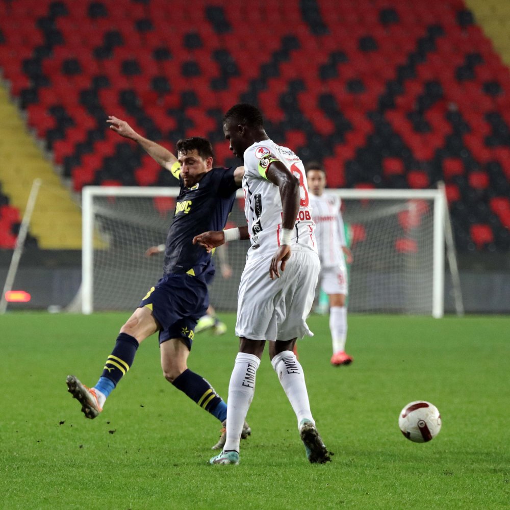 Fenerbahçe, Antep'te çeyrek final biletini aldı!
