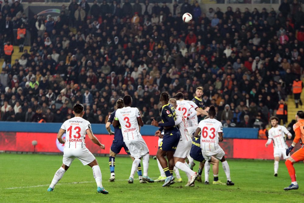Fenerbahçe, Antep'te çeyrek final biletini aldı!