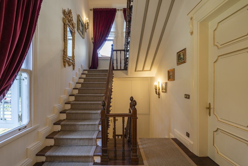 Yeşilçam filmlerine ev sahipliği yapmıştı: Tosun Paşa’nın köşkü restore edildi