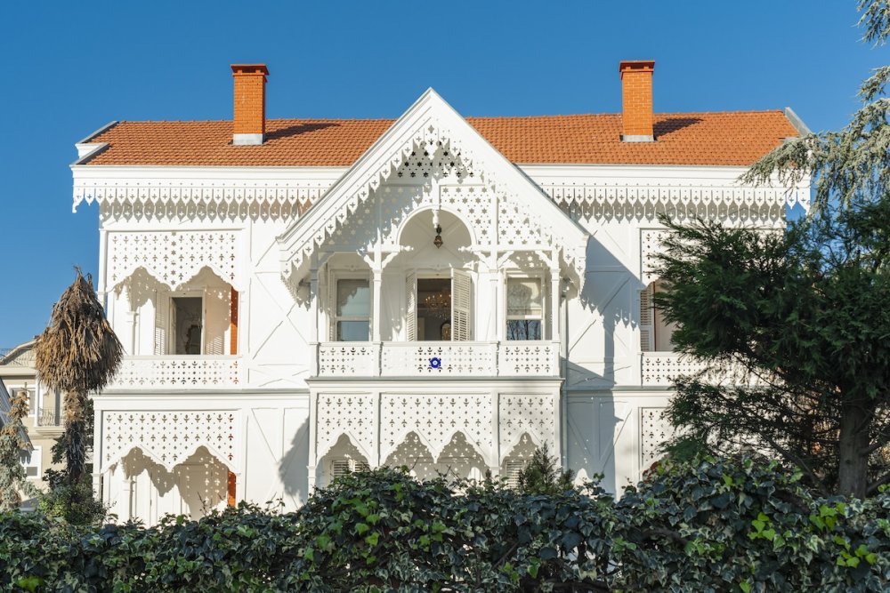 Yeşilçam filmlerine ev sahipliği yapmıştı: Tosun Paşa’nın köşkü restore edildi